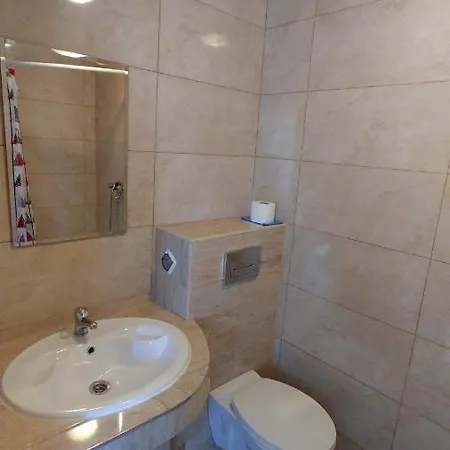 Delfin Wynajem Pokoi Habitación en casa particular Ostrowo (Puck)