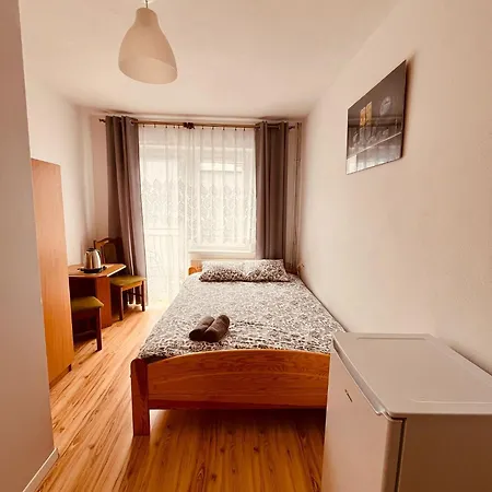 Delfin Wynajem Pokoi