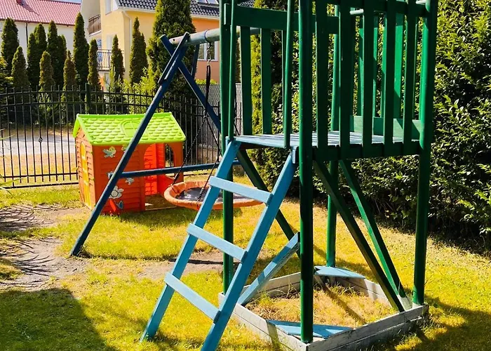 منزل للإقامة Delfin Wynajem Pokoi